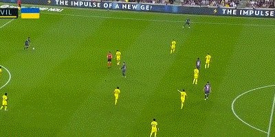 开云体育中国官方网站地址-【西甲】莱万梅开二度 安苏破门 巴萨3比0黄潜