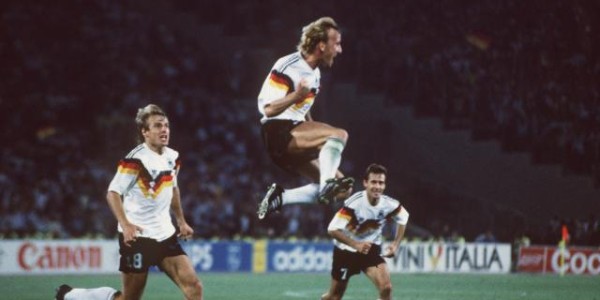 缅怀布雷默：那个点球，史上最强“双足怪”，三驾马车