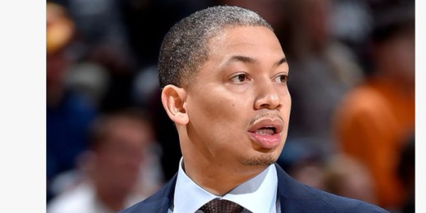 开云中国官方网站-52战赢35场超额完成指标！快船官方为泰伦卢点赞：小卡三节34分|达拉斯独行侠队|洛杉矶快船队|NBA常规赛|科怀-伦纳德|泰伦-卢_新浪体育_新浪新闻