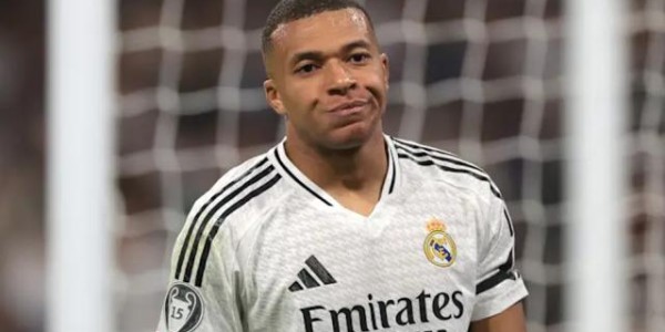 开云中国官方网站-数据下滑姆巴佩遭批：适应期太长，已成皇马累赘