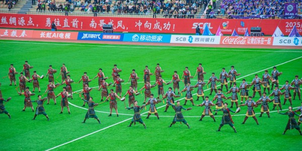 开云体育中国官方网站地址-川超决赛第五轮南充队主场3:1战胜达州队排积分榜第六位|南充丝绸源点队|达州川汉子队|足球联赛|丝绸|比赛_新浪体育_新浪新闻