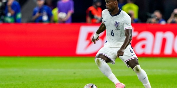 利物浦通过球员交易筹集可观资金，有望打包引进格伊和莱奥尼