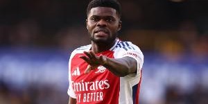 世体：托马斯合同只剩不到三个月，他在巴萨感兴趣的球员名单上