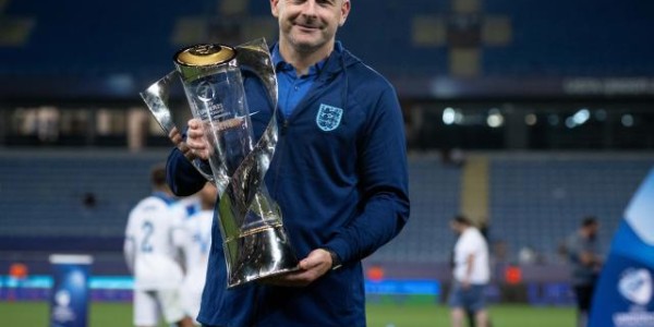 开云体育平台APP下载-这才是英格兰选帅正路？等1年，去请瓜迪奥拉克洛普