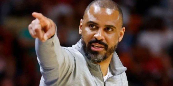 开云体育平台APP下载-ESPN预测新赛季各大奖项 字母哥MVP普尔最佳第6人